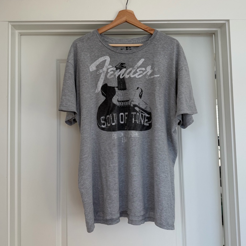 Fender Soul of Tone Guitar Graphic Band Tee Gray Vintage Retro Style Men’s XXL - Picture 9 of 10